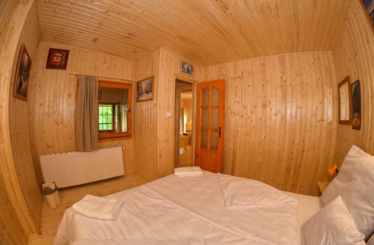 Malom Apartman Derekegyhaz Екстериор снимка